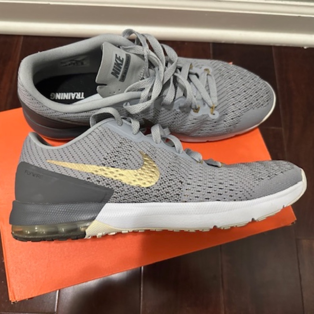 Nike Men's Air Max Typha Training Shoes- Size 11